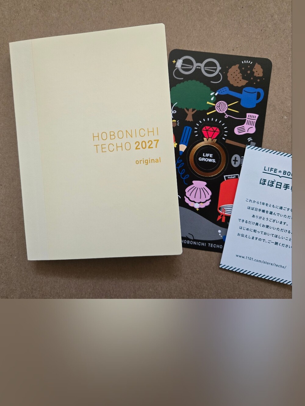2027 Hobonichi Techo A6 English